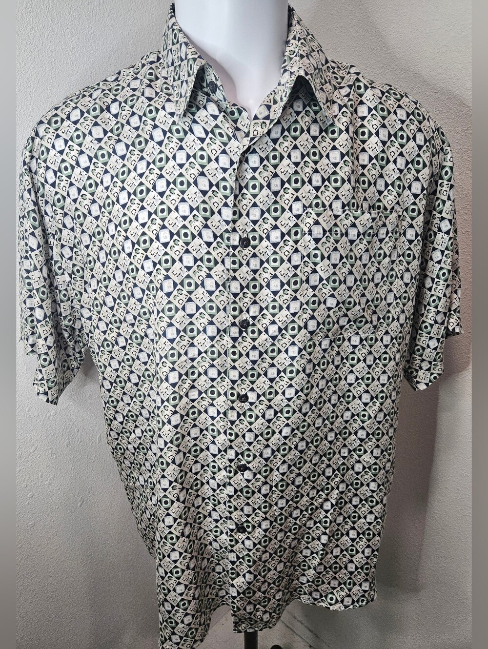 L'Homme Silk Geometric Men's Large Button Shirt
